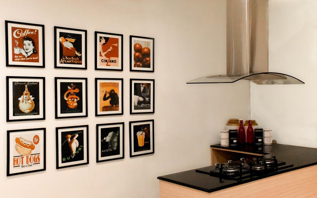 Red Fox Hotel, Chandigarh Bagian luar foto